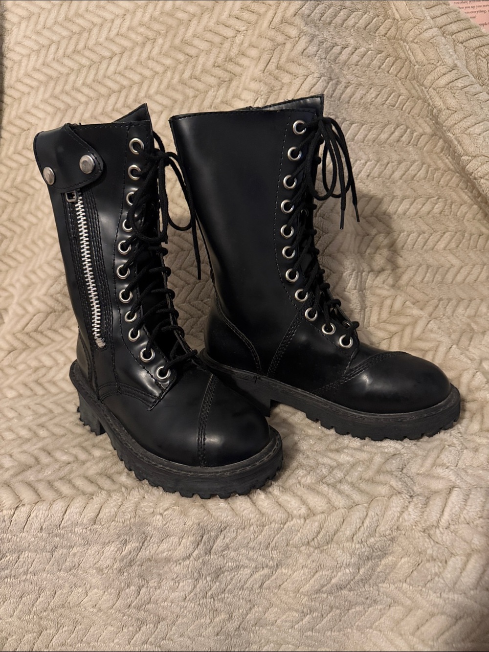 Clicks Classic Black Lace-Up Combat Boots for Women